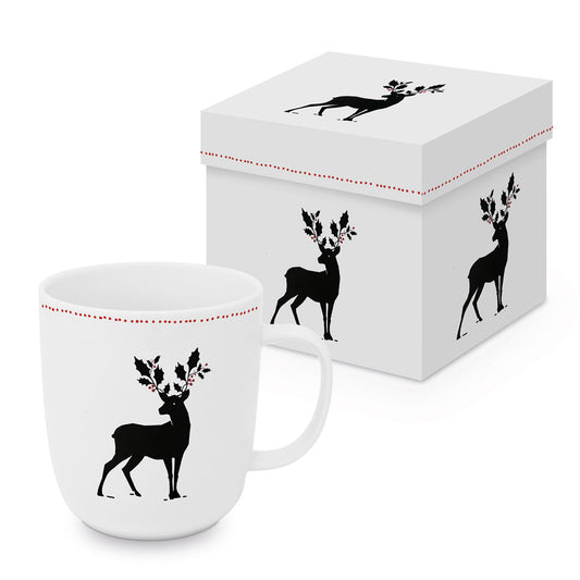 Eine weiße Tasse aus New Bone China mit Hirschmotiv und rotem Punktmuster im passenden Geschenkkarton.